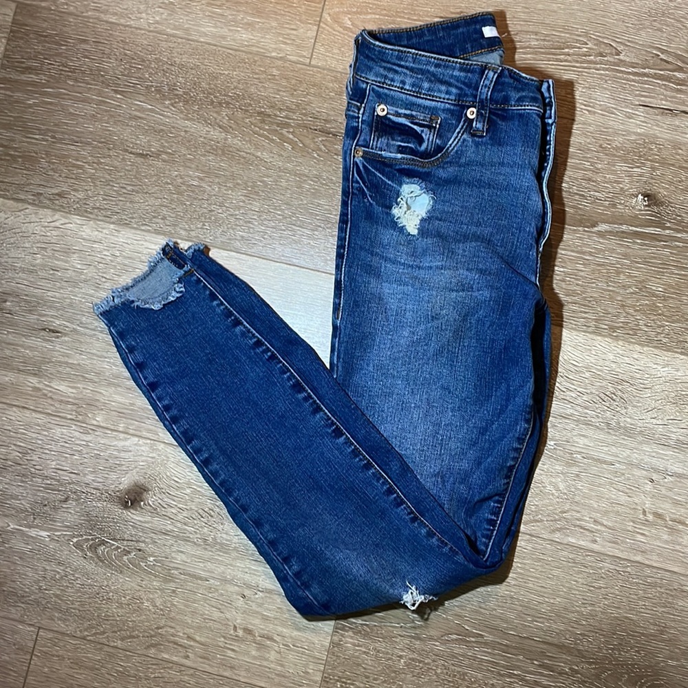 Jeans - Picture 1 of 8